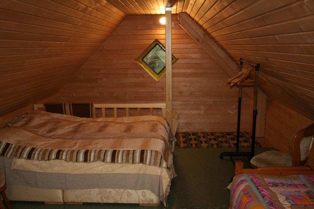 Guest House Pitagi Kosrags Bagian luar foto